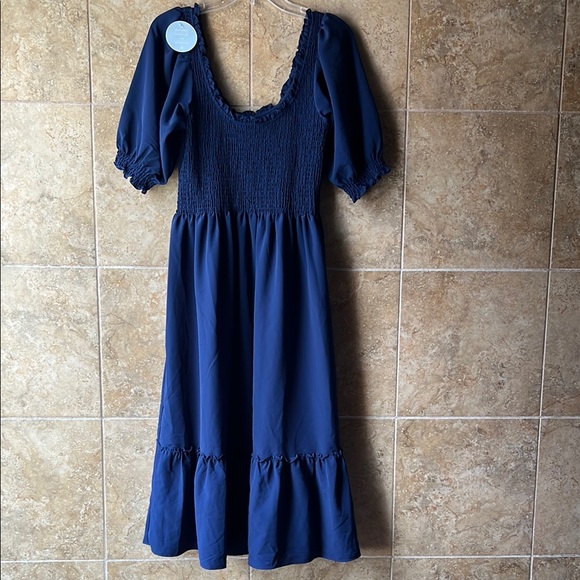 Hill House The Louisa Nap Dress Navy Crepe Blue Smocked Midi Dress NWT Pockets - Picture 16 of 16
